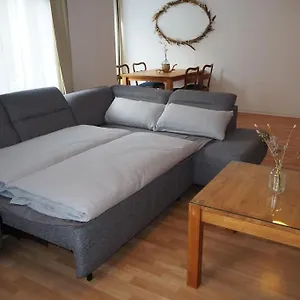 Elegante & Stilvolle 2,5 Raum Apartment