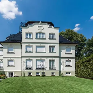 2* Pensjonat Am Waldschloesschen